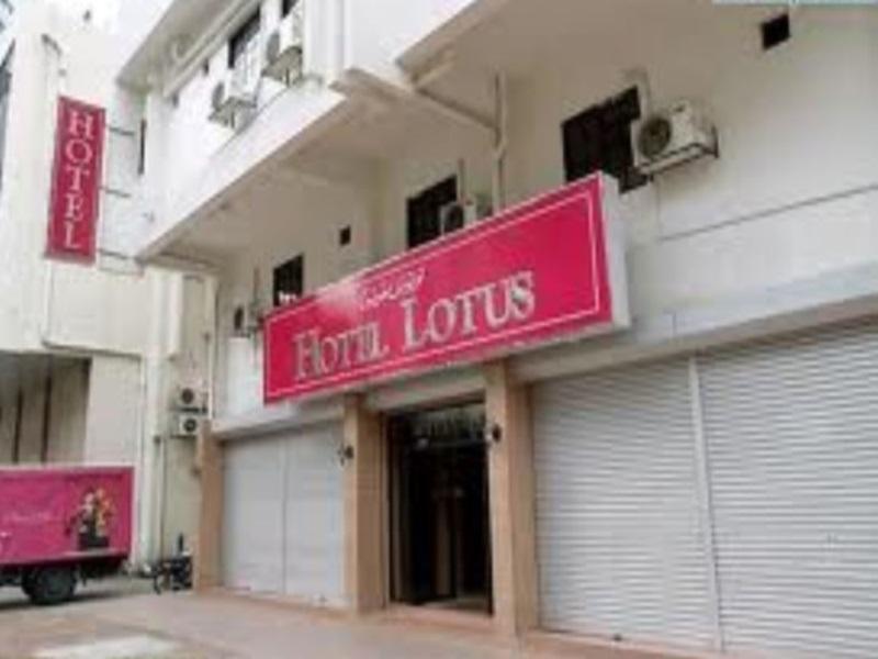 Lotus Hotel Johor Bahru Exterior foto